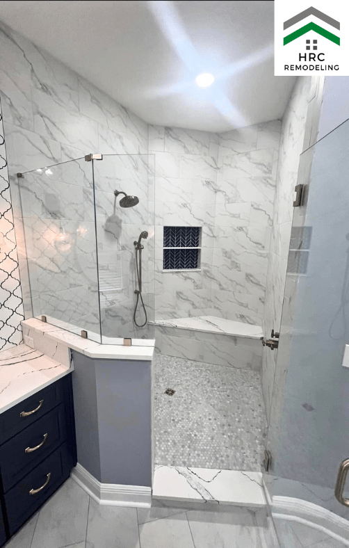 large corner shower with large bench and shampoo box